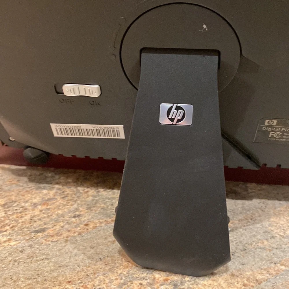 HP 8” Digital Picture Frame